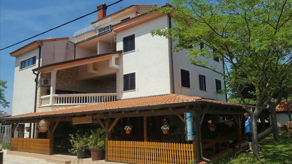Apartments Valfontane Savudrija Εξωτερικό φωτογραφία